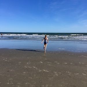 Meet your Posher, Whitney